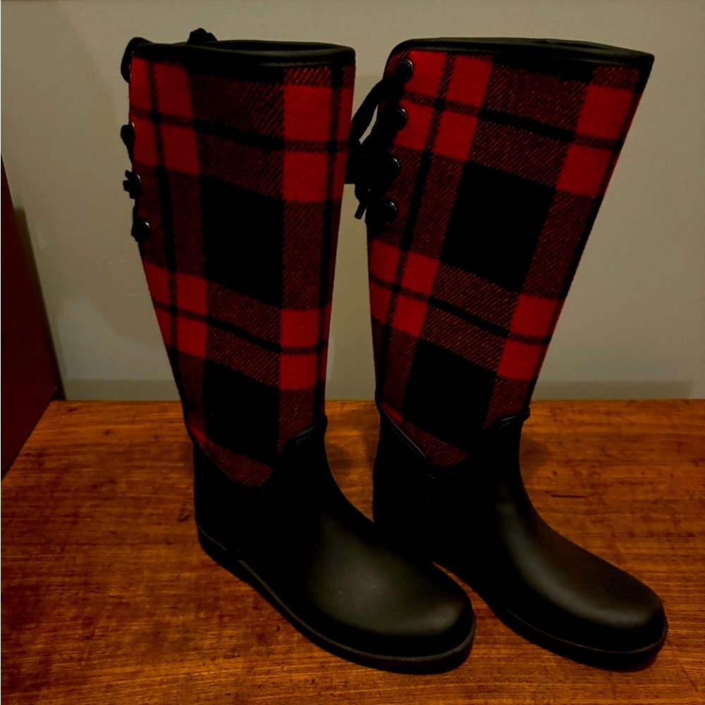 Coach Buffalo Plaid Boots Size 8 - Picture 2 of 5